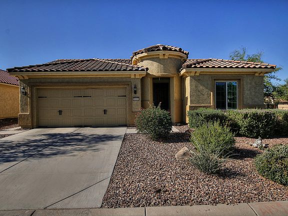 2nd image of 3686 N Palo Verde Dr