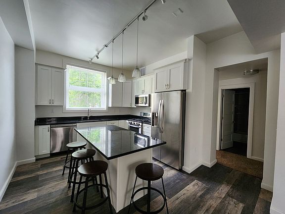 2nd image of 679 E 2nd Ave #1