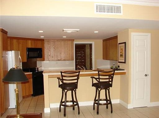 3rd image of 1117 Marine Way E APT K3r