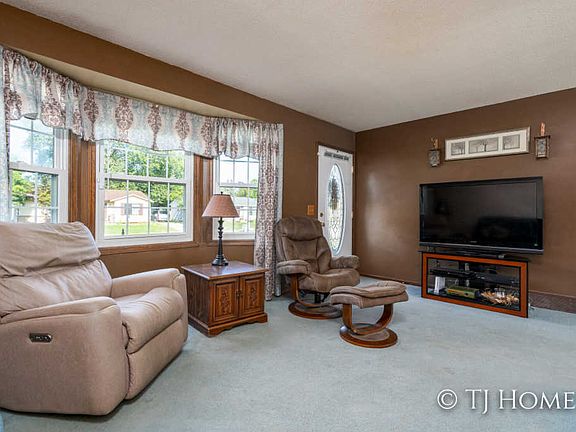 5th image of 4768 Flying Eagle Dr SE