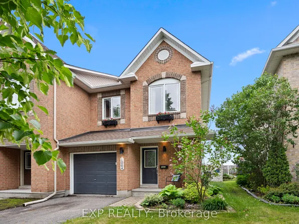 1064 Candlewood St, Ottawa, ON K4A 5E9