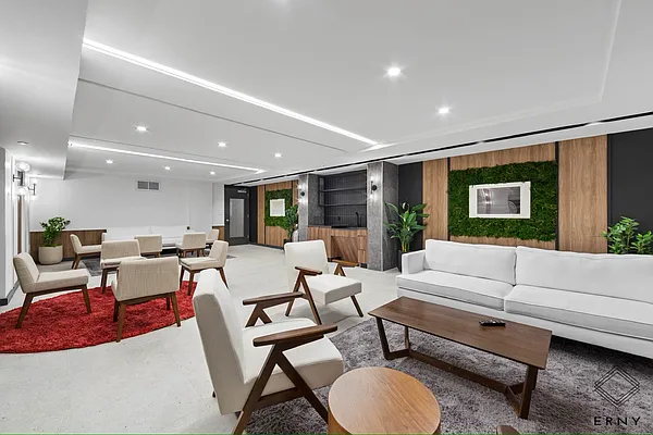 Rented by ERNY LLC | media 30