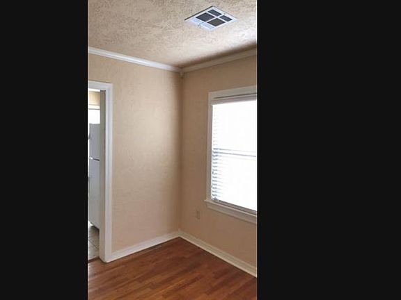 5th image of 2120 NW Arlington Ave