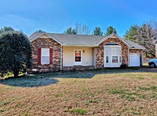 7879 Horn Tavern Rd, Fairview, TN 37062