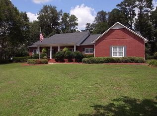 814 Holly Springs Dr, Thomasville, GA 31792