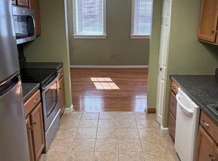 55 N York Rd, Hatboro, PA 19040