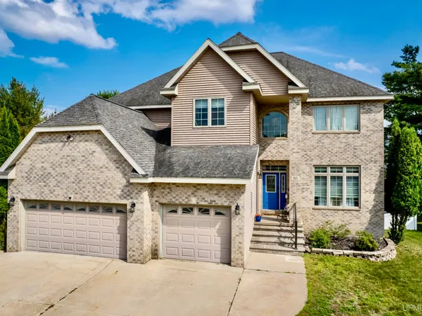 513 S 32nd St, Escanaba, MI 49829