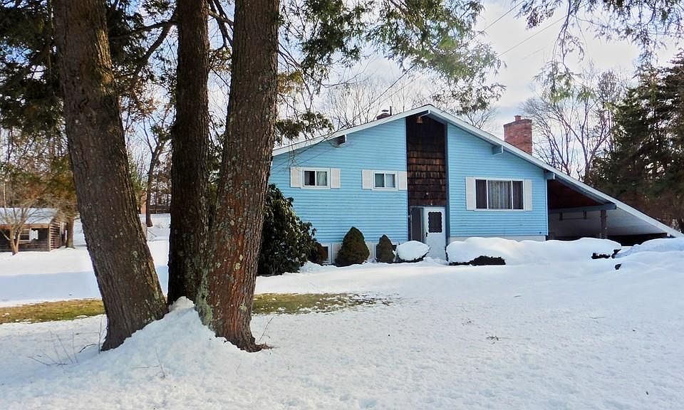 2nd image of 15 Blackmer Rd