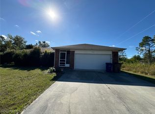 3904 E 3rd St, Lehigh Acres, FL 33936