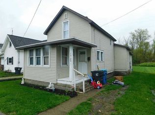 1535 E State St, Huntington, IN 46750