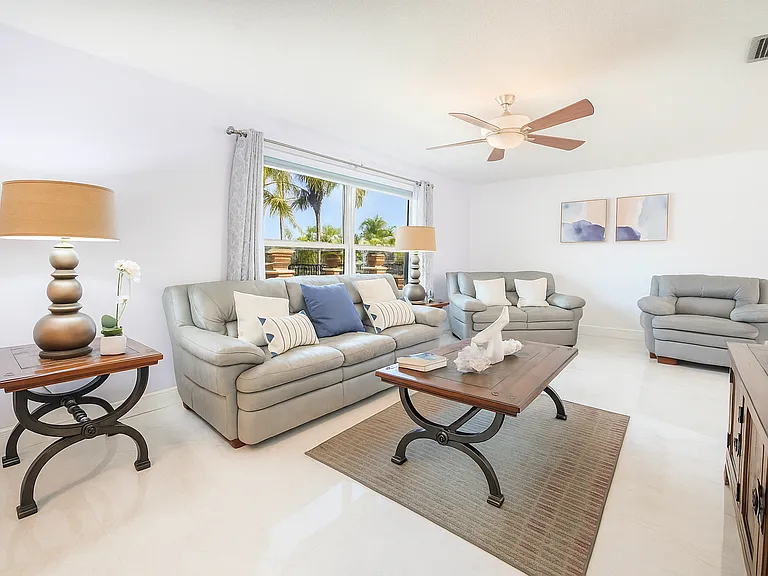6503 Senegal Palm Way — Photo 37