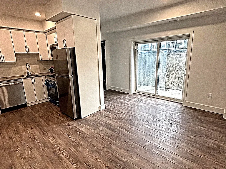 6638 McLeod Rd #115 — Photo 11