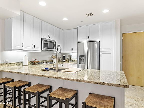 2nd image of 7157 E RANCHO VISTA Drive #1010