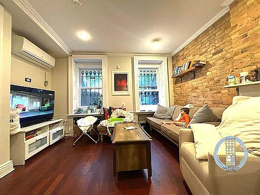 2nd image of 382 Greene Ave APT 1
