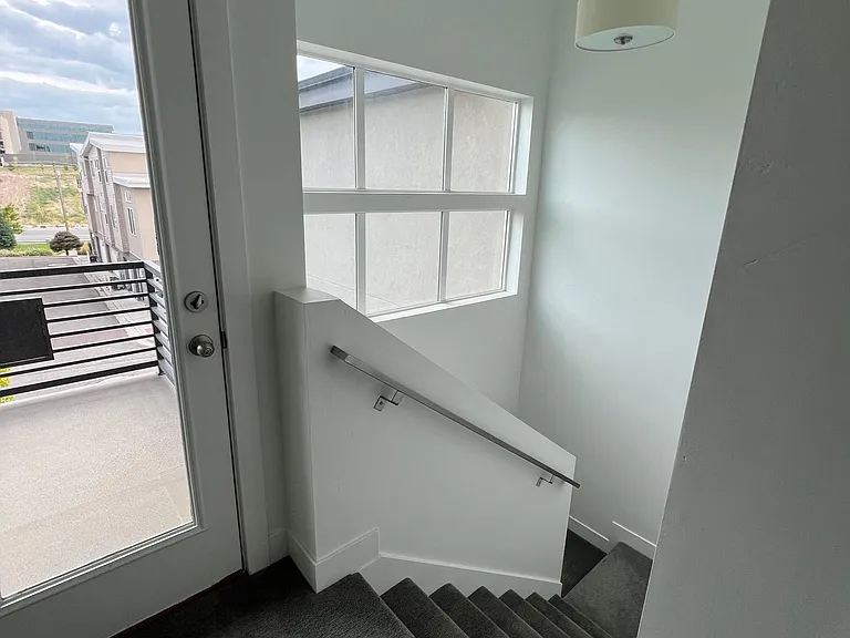 1008 W Rooftop Dr — Photo 11