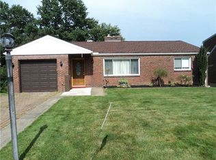 2205 Hemlock Dr, White Oak, PA 15131