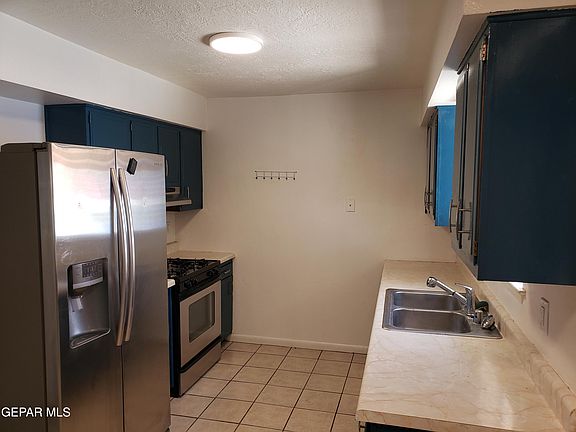 4th image of 10173 Lakeview Dr