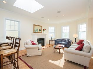 167 Elm St #3, Cambridge, MA 02139