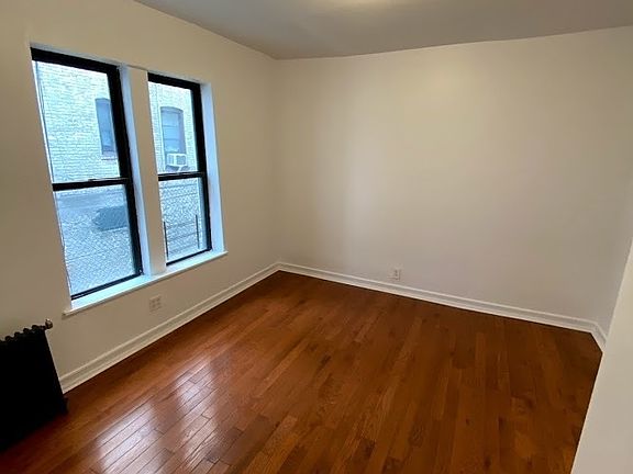 2nd image of 1716 Caton Ave APT 34