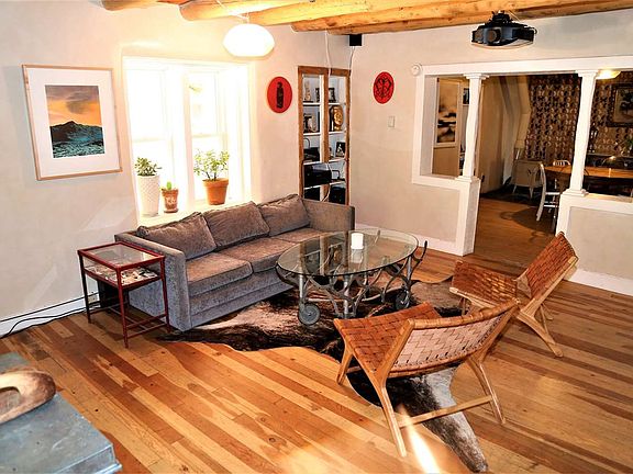 5th image of 326 Peralta Ln