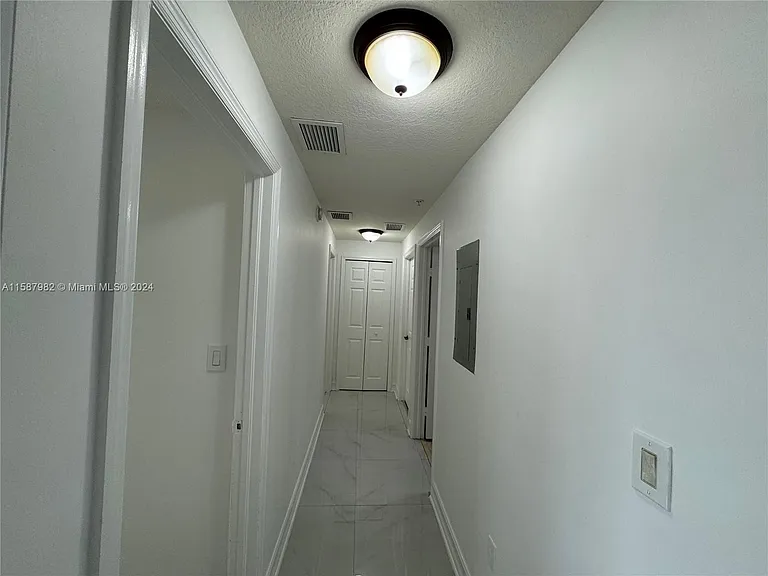 5271 SW 8th St — Photo 10