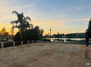 14711 Las Palmas Dr, Bakersfield, CA