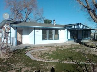 11886 Locust Ave, Hesperia, CA 92345