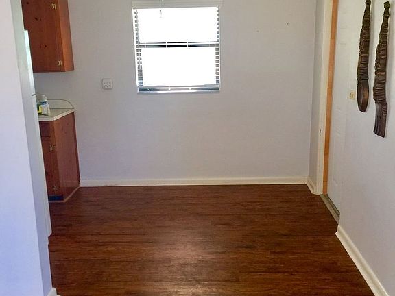3rd image of 2805 Gregary Ave