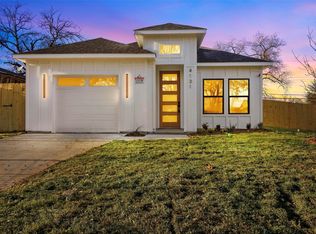4131 Mehalia Dr, Dallas, TX 75241