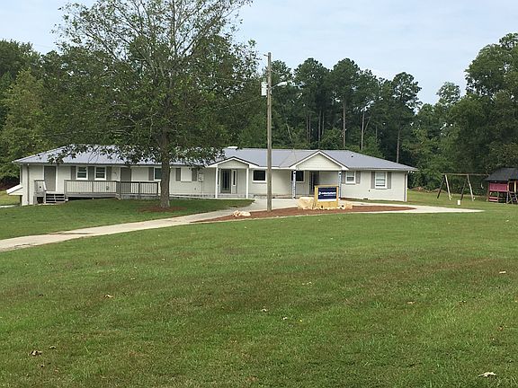 4th image of 8271 Cedar Mountain Rd
