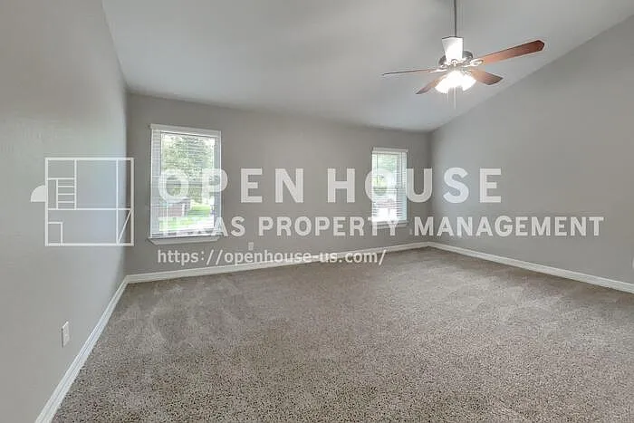 2603 Hidden Garden Dr — Photo 8
