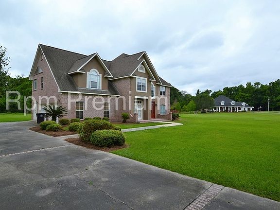 3rd image of 22620 S Hickey Ct