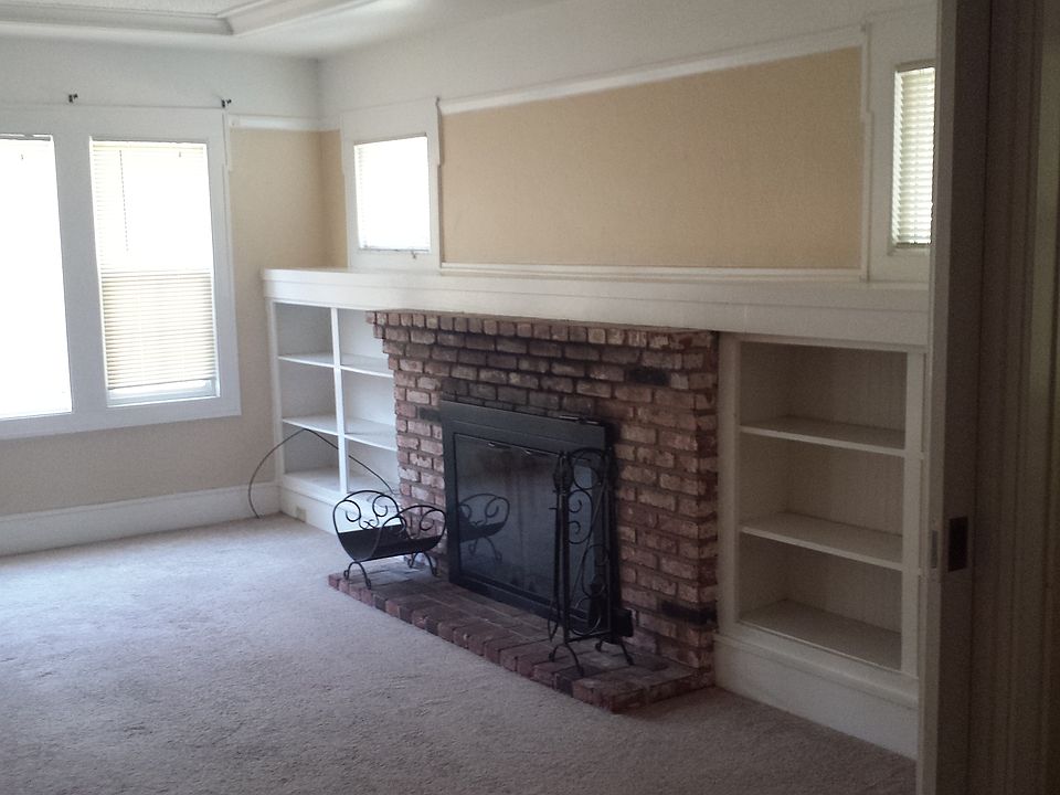 1st image of 1748 W Willow St