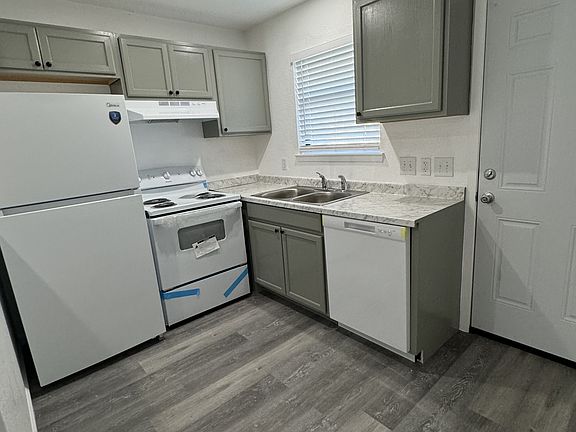 5th image of 1109 Shanarae Cir #C