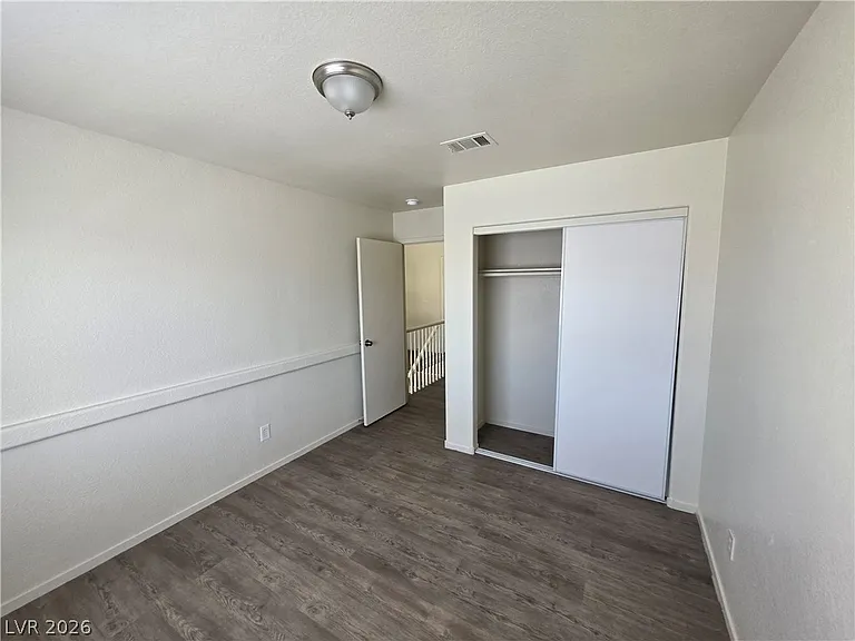 8829 Cornwall Glen Ave — Photo 37