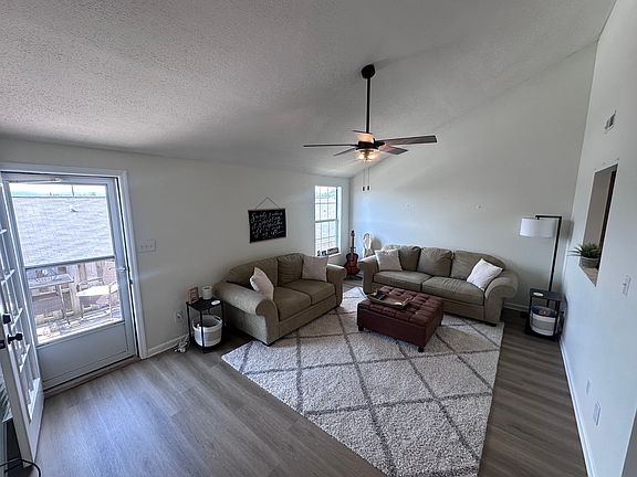 4th image of 8052 Intervale Way #8052