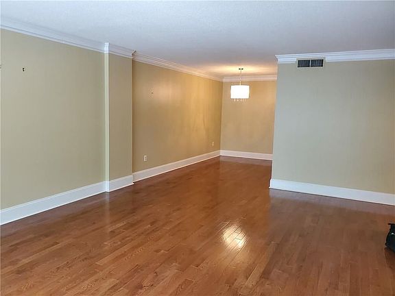2nd image of 1750 Saint Charles Ave APT 236