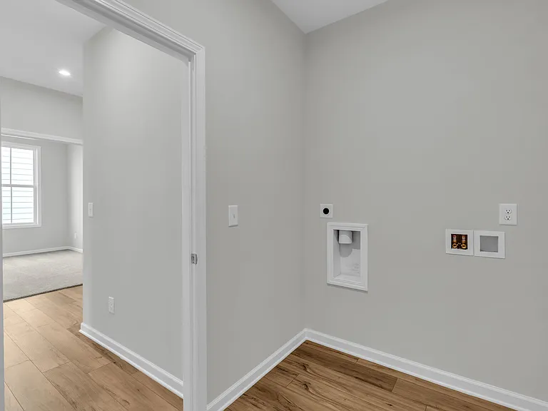 2823 Butlers Green Cir — Photo 24