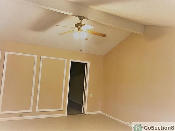 5th image of 9415 Bollingbrook Dr