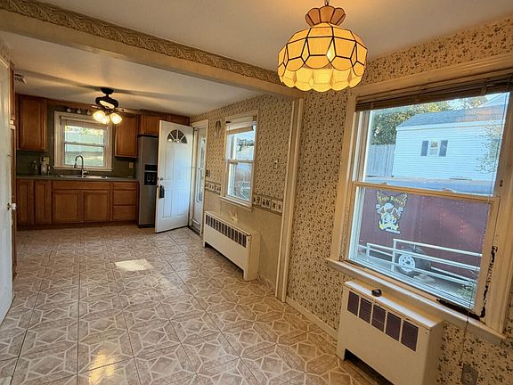 5th image of 4 Elmwood Road