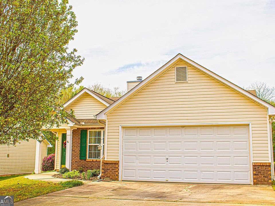 1st image of 1780 Courtyard Ln
