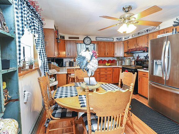 4th image of 178 Dean Dr