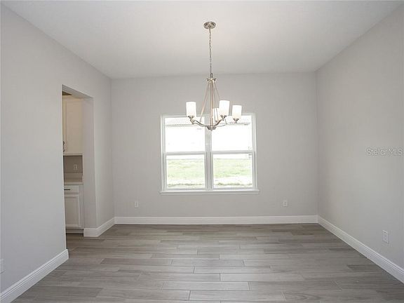 4th image of 1516 Juniper Hammock St