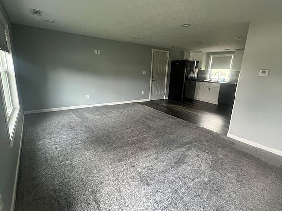 4th image of 512 Blaine St