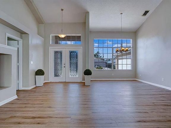 5th image of 1206 SW Malaga Ave
