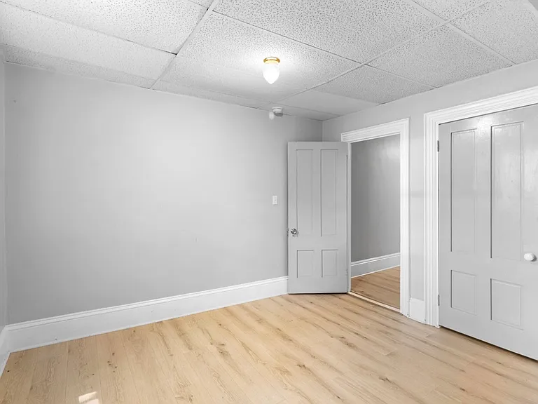 30 Granite St — Photo 6