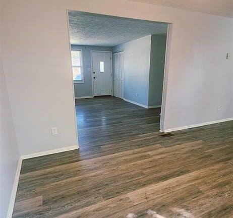 3rd image of 2508 Strickland Dr