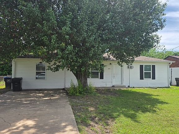 2nd image of 6005 Colorado St