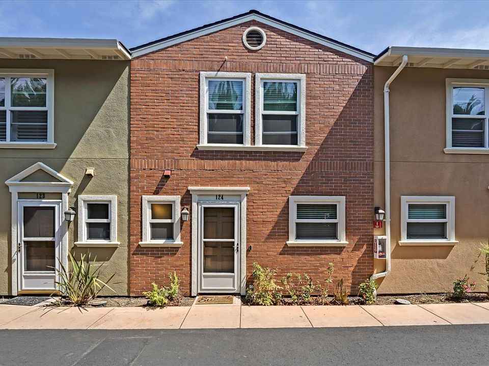 1st image of 857 Carlisle Way APT 124