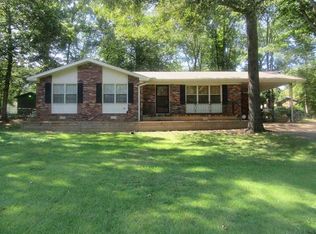 655 E End Dr, Savannah, TN 38372
